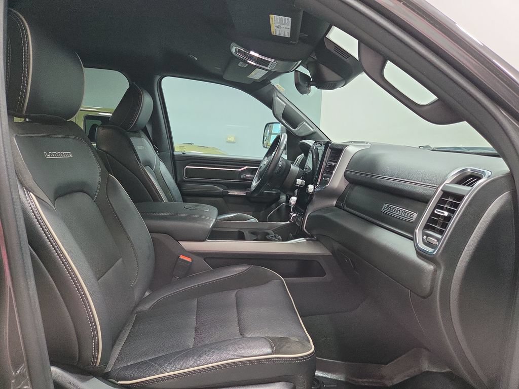 Used 2024 RAM 1500 Laramie AWD/4WD image 21