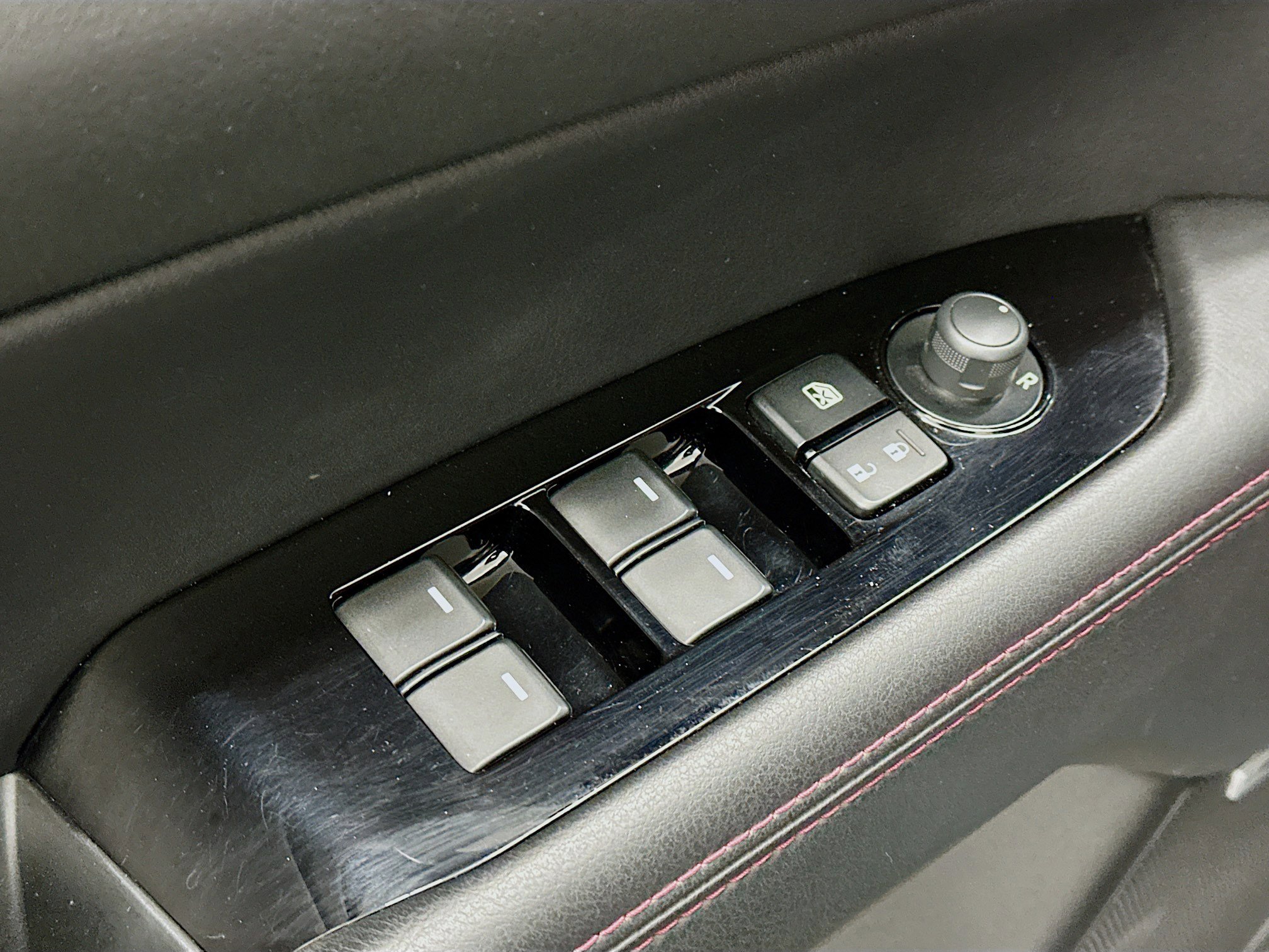 Used 2023 MAZDA CX-5 Carbon Edition image 15