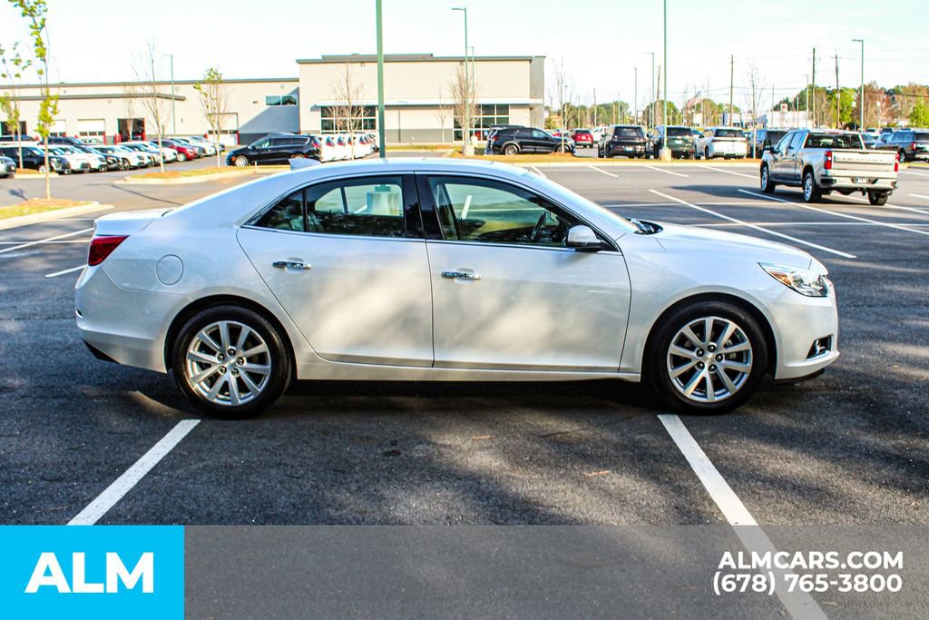 Used 2016 Chevrolet Malibu LTZ image 9