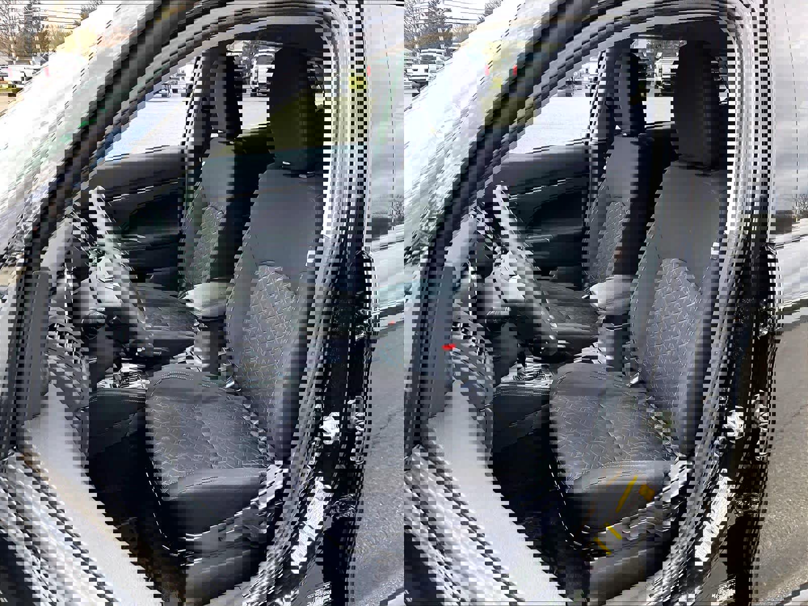 Used 2025 Mitsubishi Outlander Sport ES image 10