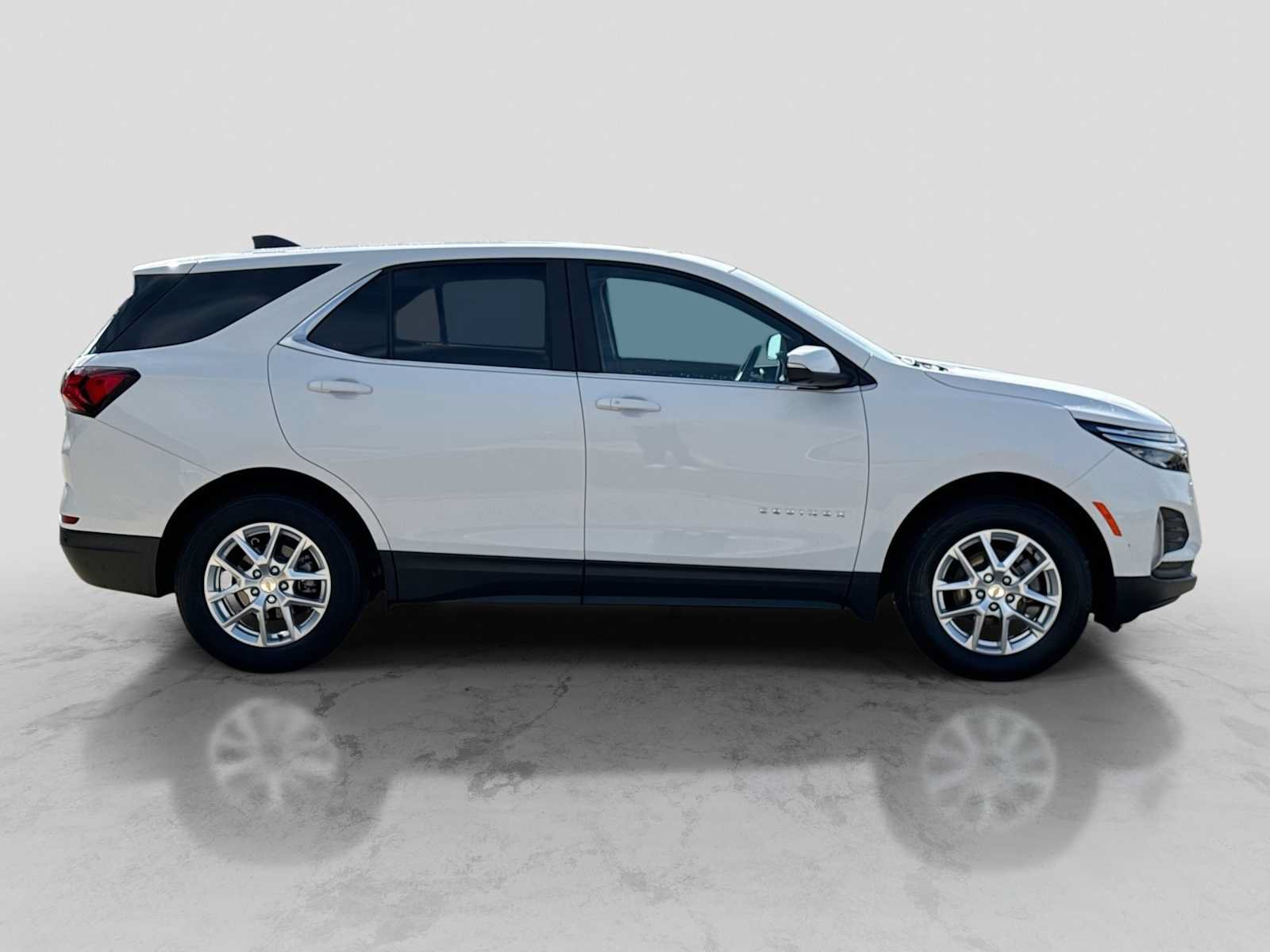 Used 2022 Chevrolet Equinox LT AWD/4WD image 7