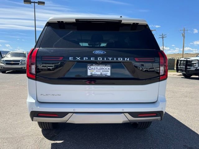 Used 2025 Ford Expedition Platinum AWD/4WD image 4