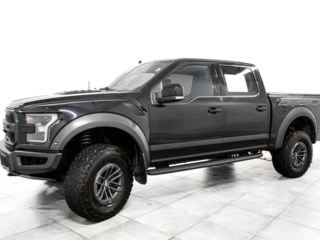 Certified 2020 Ford F150 Raptor w/ Equipment Group 802A Luxury AWD/4WD image 4