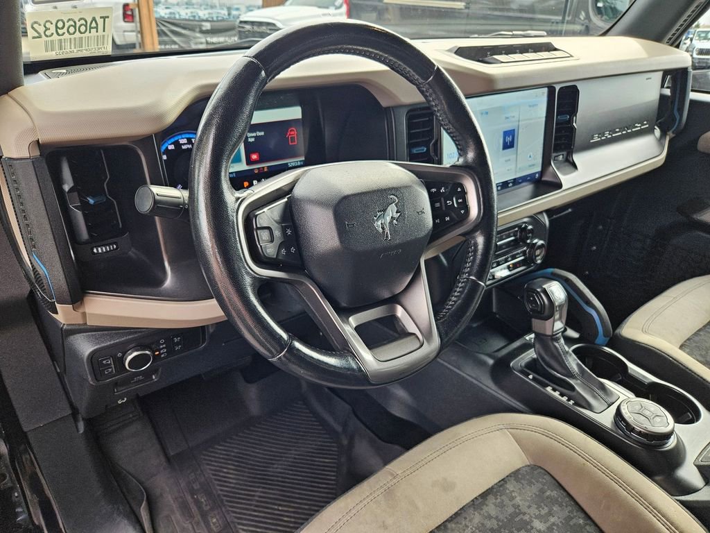 Used 2021 Ford Bronco Wildtrak AWD/4WD image 13