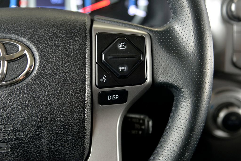 Used 2016 Toyota 4Runner Limited AWD/4WD image 23