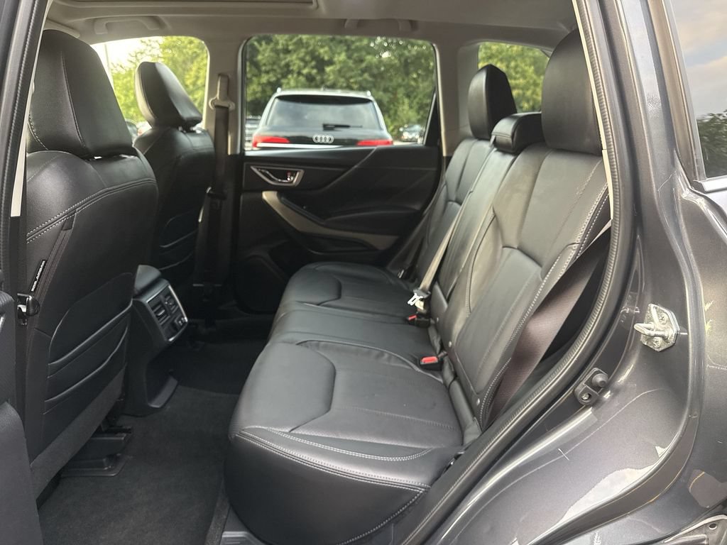 Used 2023 Subaru Forester Limited AWD/4WD image 25