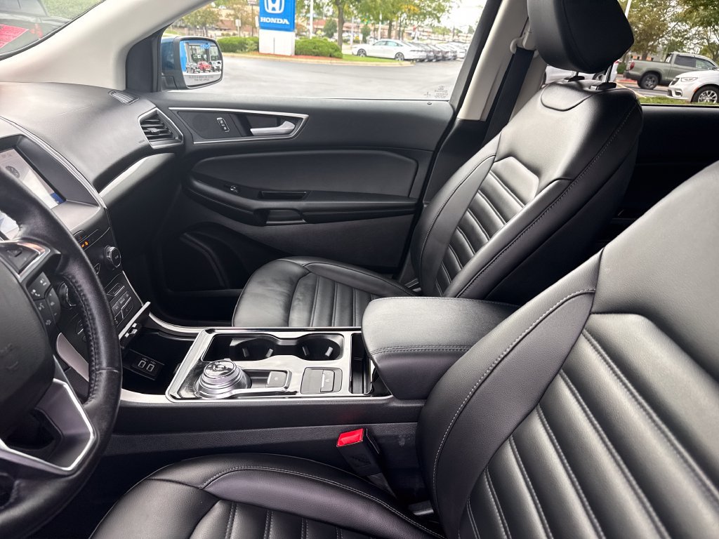 Used 2020 Ford Edge SEL w/ Convenience Package AWD/4WD image 13