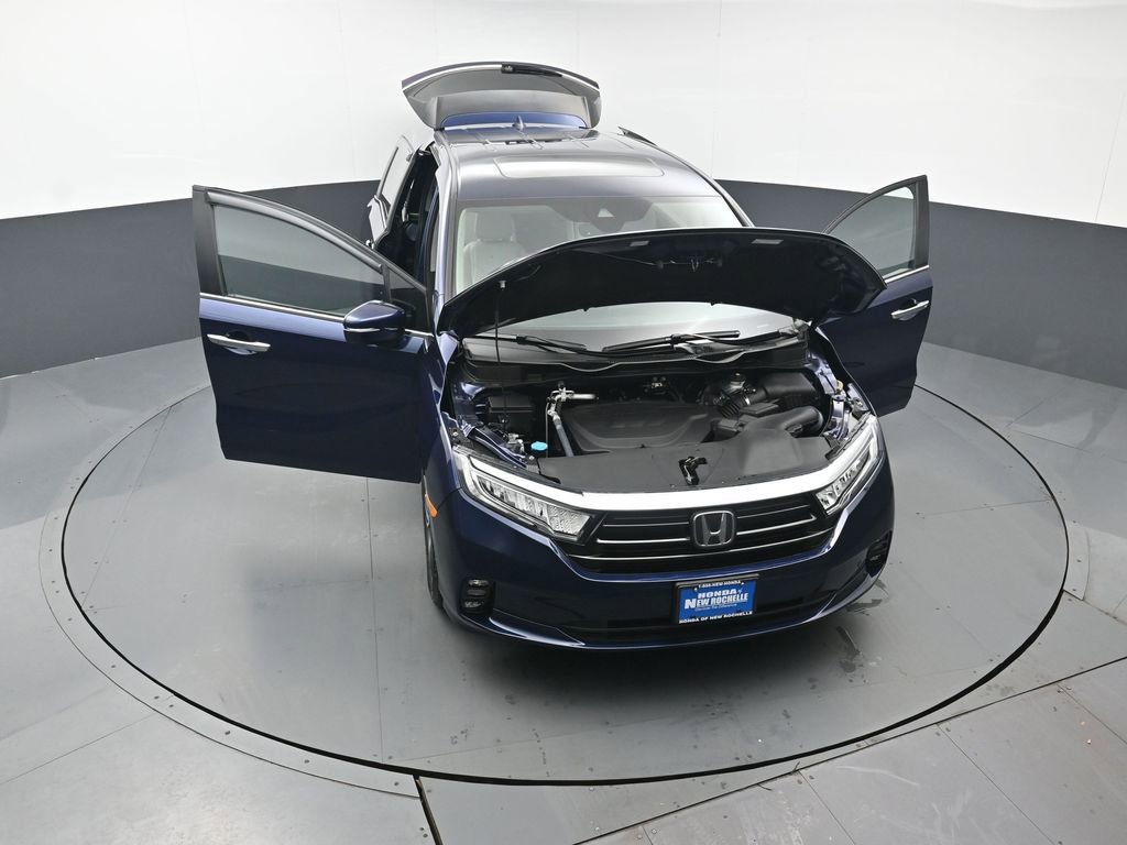 Certified 2024 Honda Odyssey Touring image 60