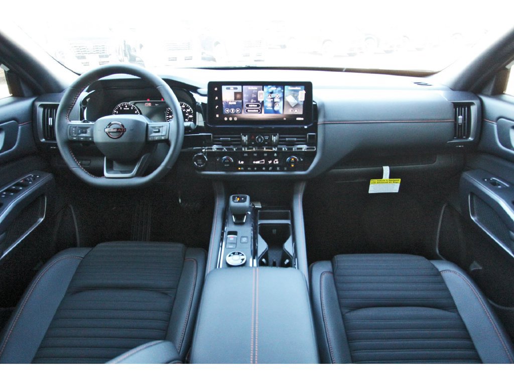 New 2026 Nissan Pathfinder Rock Creek w/ Rock Creek Premium Package AWD/4WD image 7