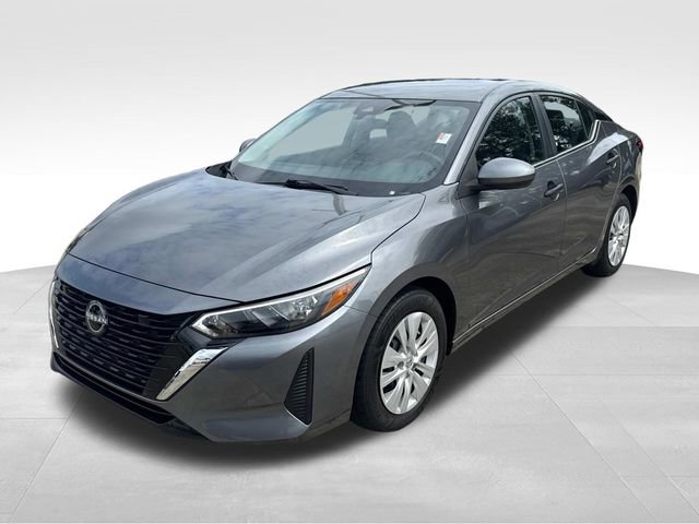 Used 2025 Nissan Sentra S image 3