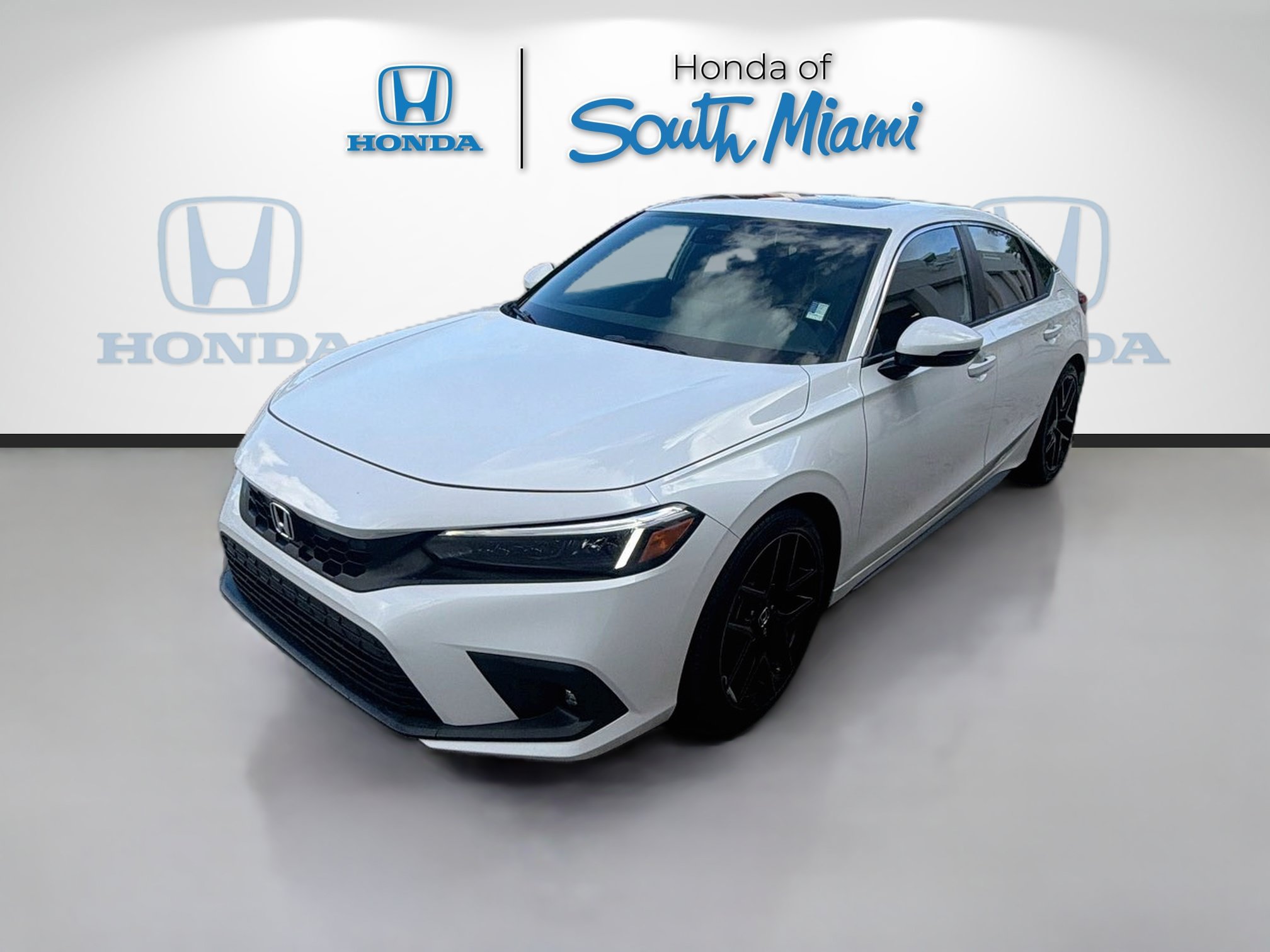 Certified 2024 Honda Civic Sport Touring image 3