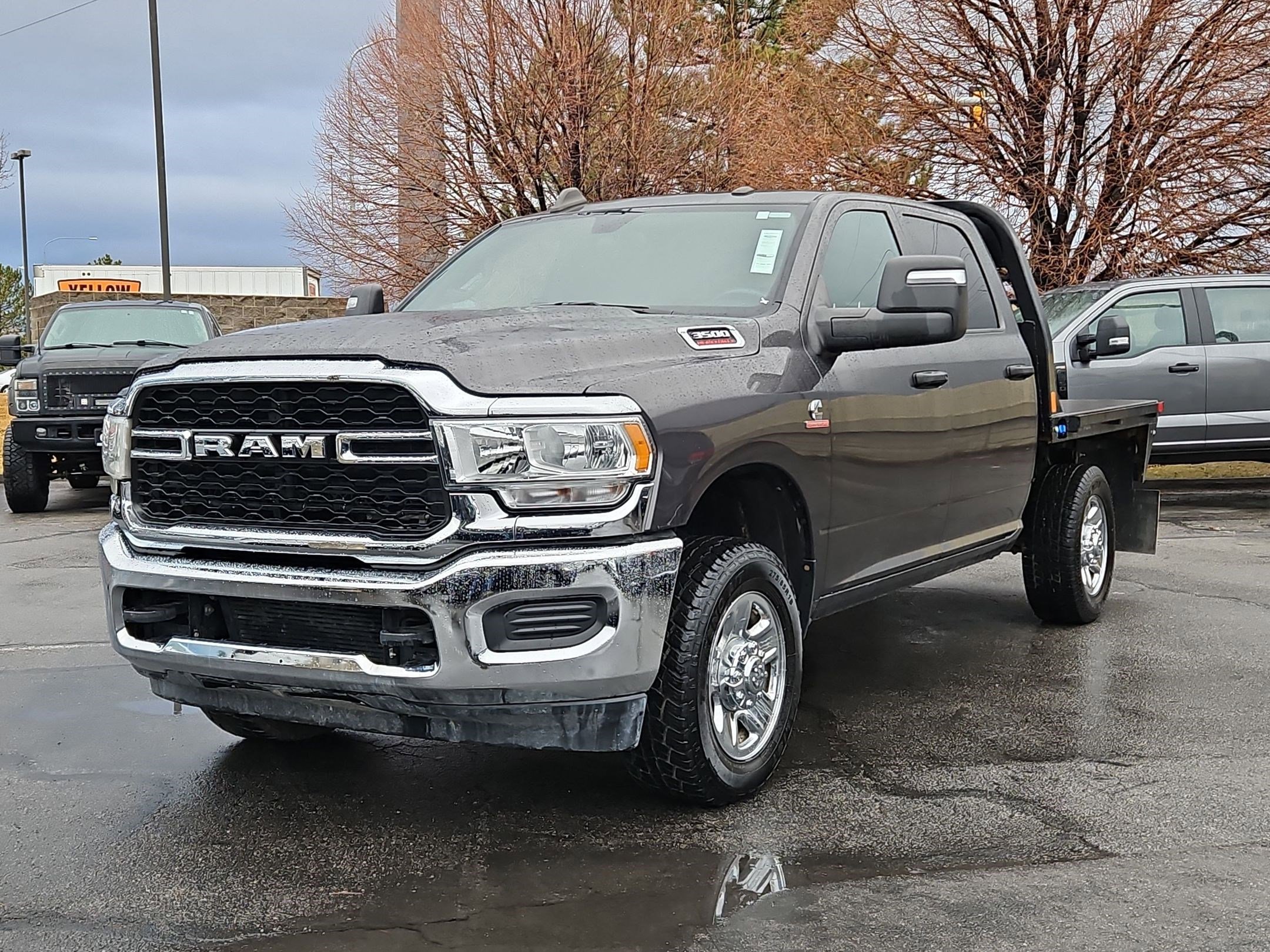 Used 2024 RAM 3500 Tradesman w/ Chrome Appearance Group image 11