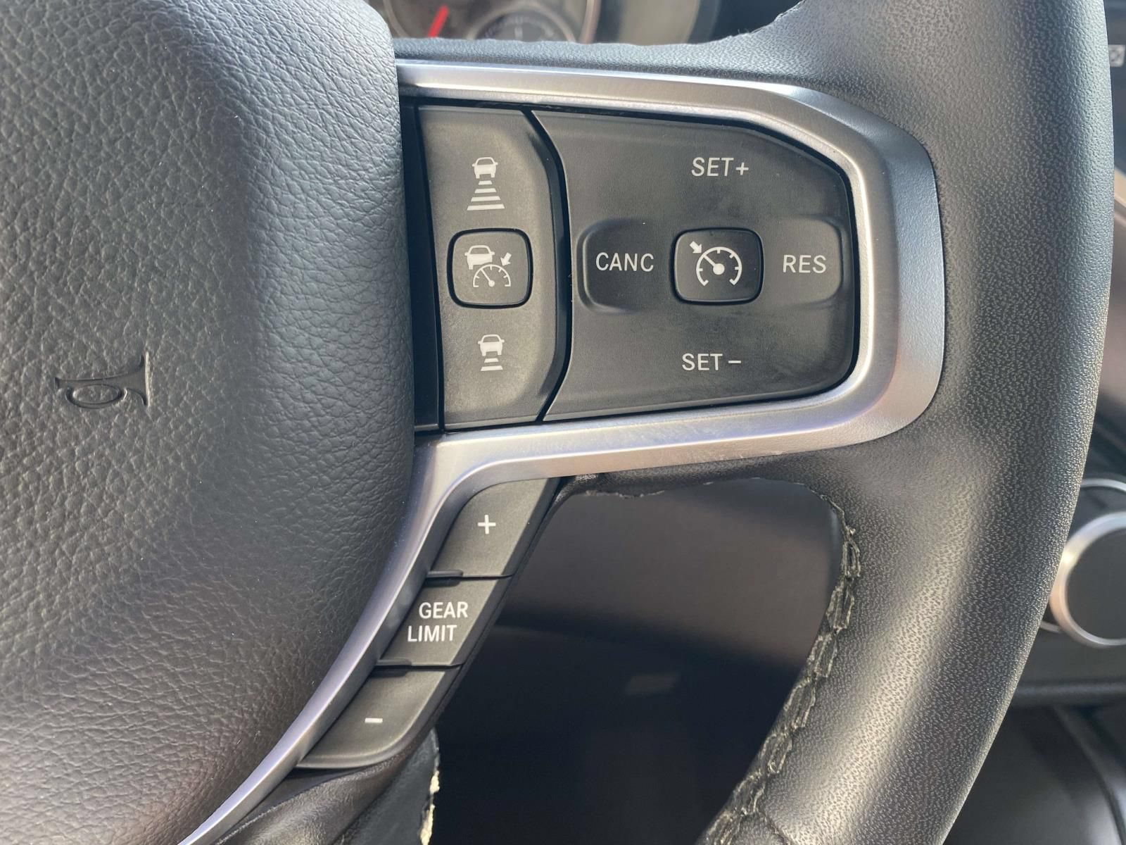 Used 2025 RAM 1500 Big Horn AWD/4WD image 22