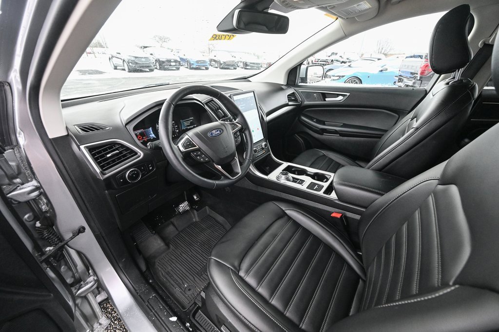 Certified 2024 Ford Edge SEL w/ Convenience Package image 19