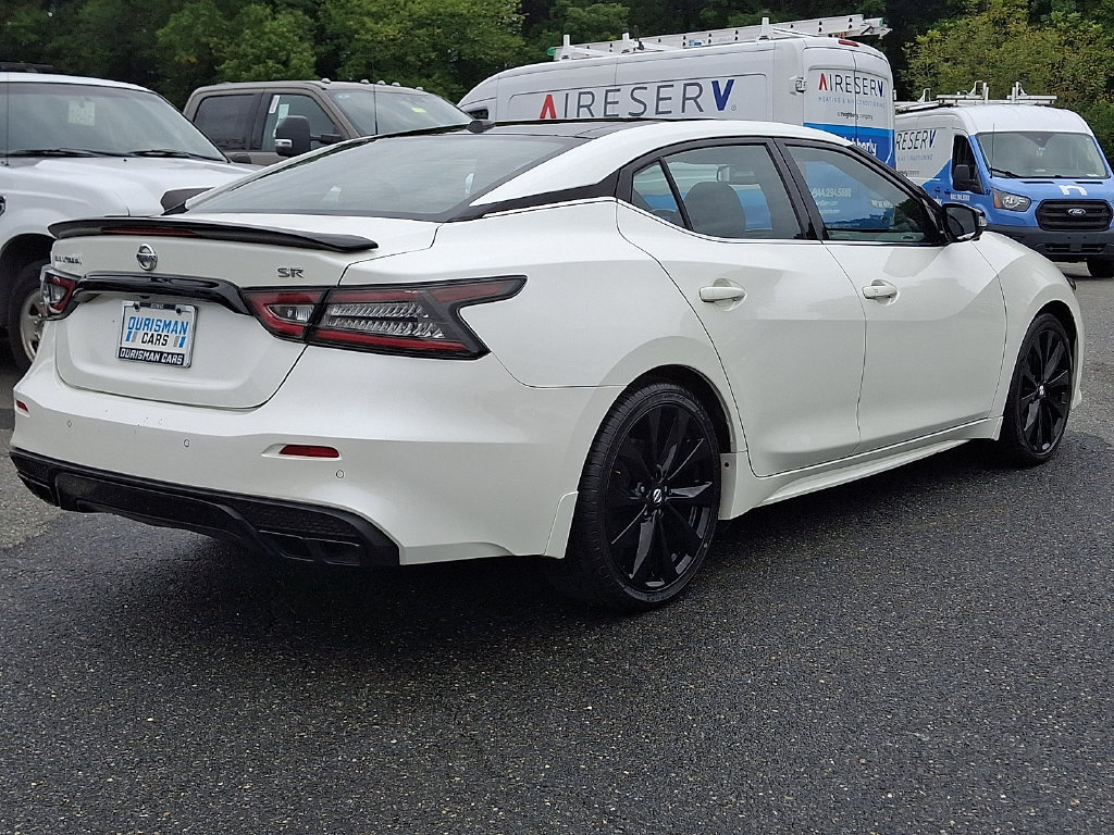 Used 2022 Nissan Maxima SR w/ Sport Mat Group FWD image 6