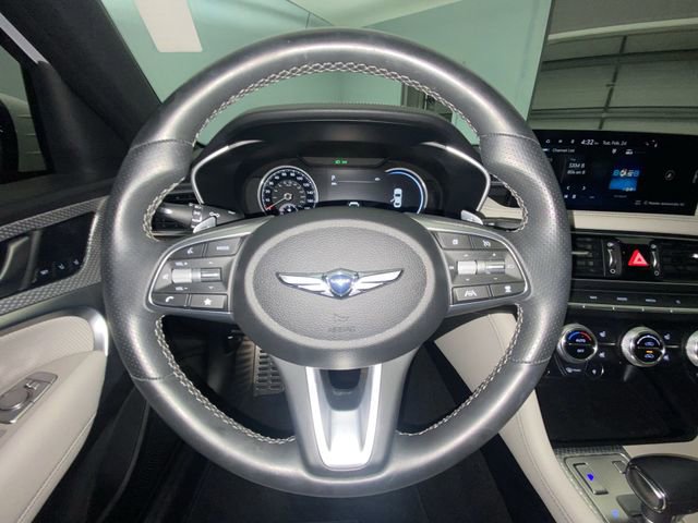 Used 2023 Genesis G70 2.0T w/ Sport Prestige Package image 14