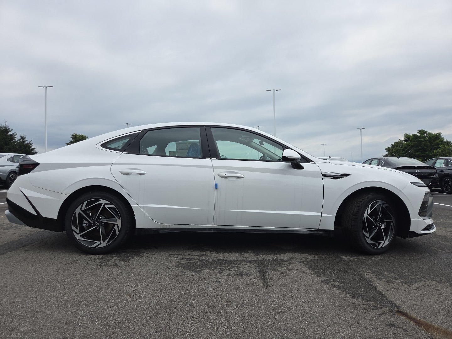 New 2026 Hyundai Sonata SEL FWD image 23