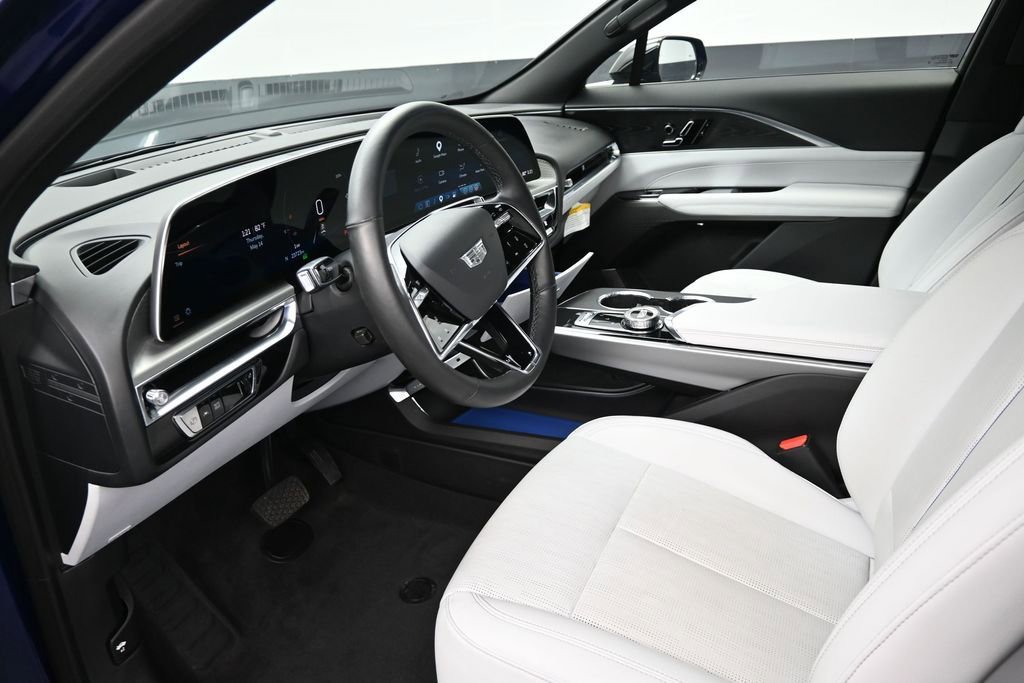 Certified 2024 Cadillac Lyriq Luxury w/ LPO, Floor Liner Package AWD/4WD image 10