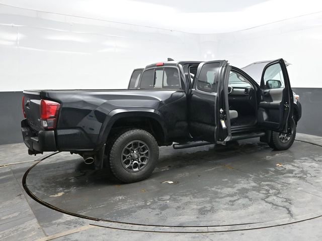 Used 2018 Toyota Tacoma SR5 image 48