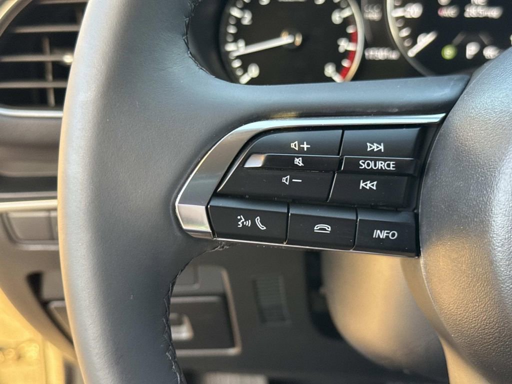 Used 2024 MAZDA MAZDA3 s image 40