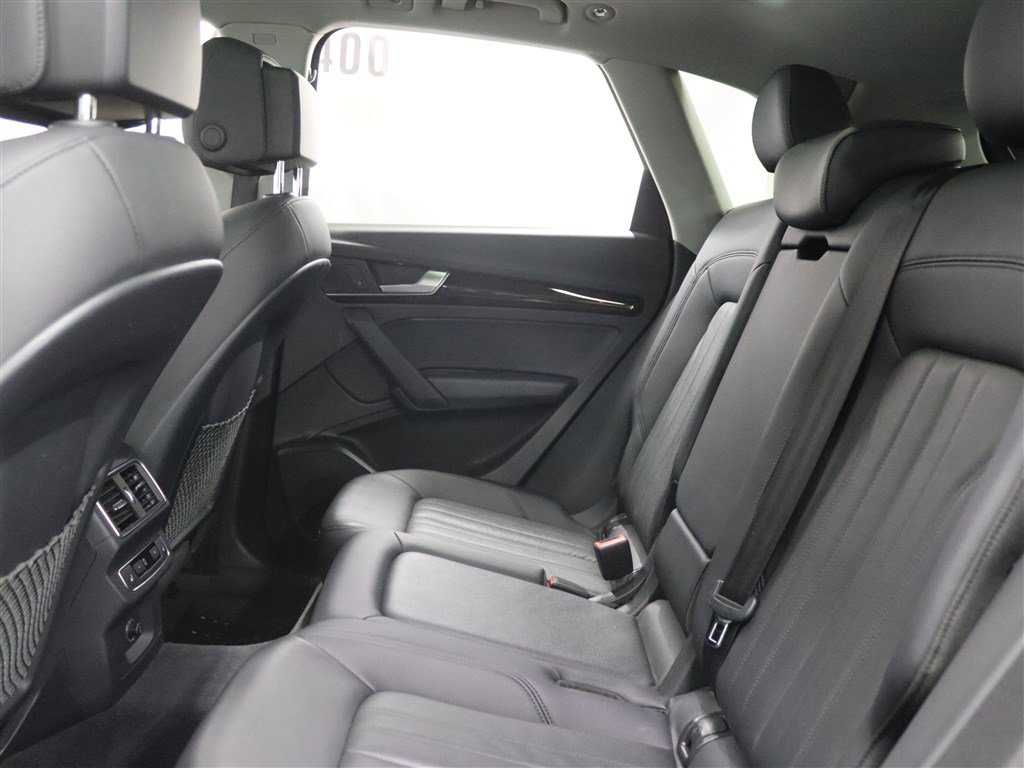 Used 2018 Audi Q5 2.0T Premium Plus w/ Premium Plus Package image 11