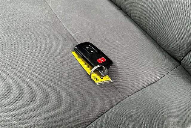 Used 2019 Toyota Tacoma TRD Off-Road AWD/4WD image 37