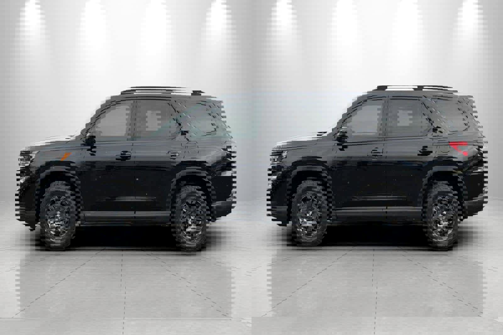 Certified 2024 Honda Pilot TrailSport image 5