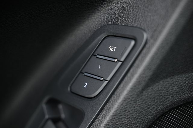 New 2025 Audi Q3 2.0T Premium image 17