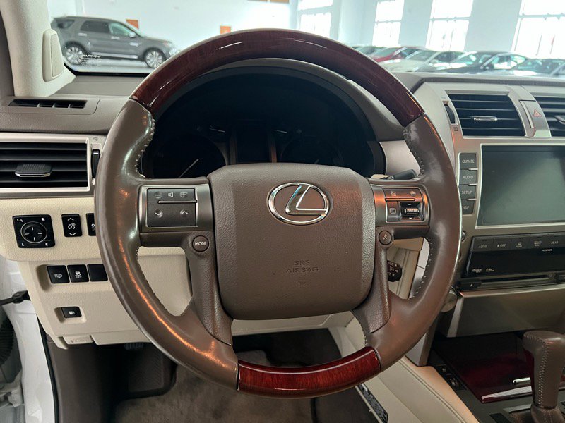 Used 2013 Lexus GX 460 Premium image 12
