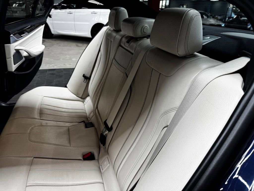 Used 2017 BMW 540i image 44