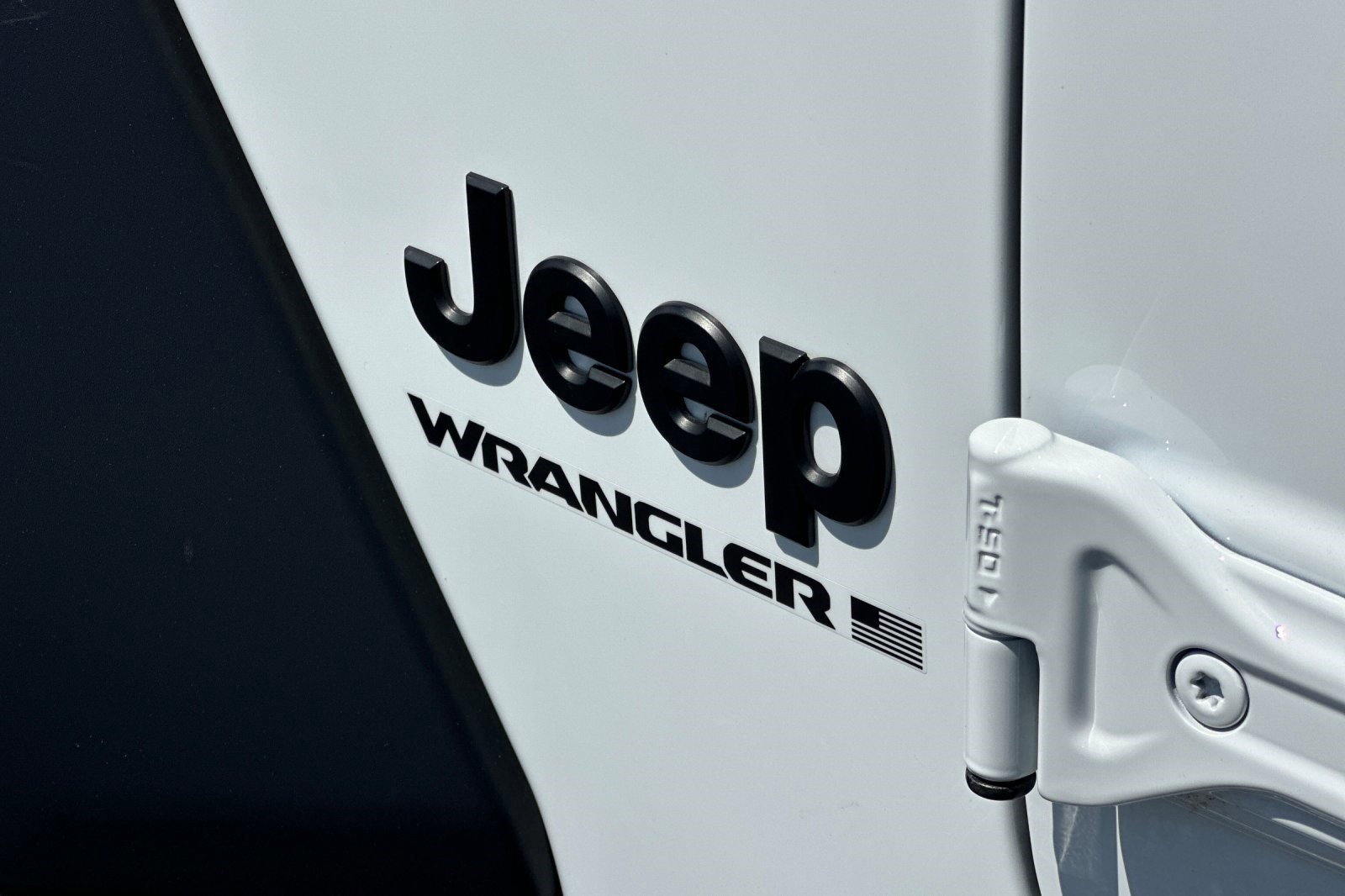 Used 2024 Jeep Wrangler Sport AWD/4WD image 21