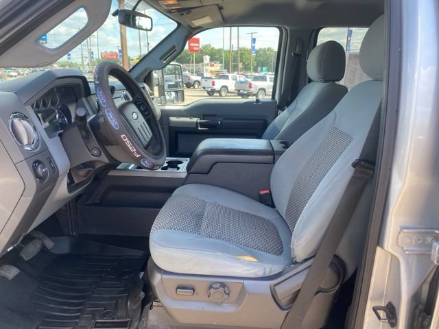 Used 2016 Ford F250 XLT w/ XLT Premium Package AWD/4WD image 10
