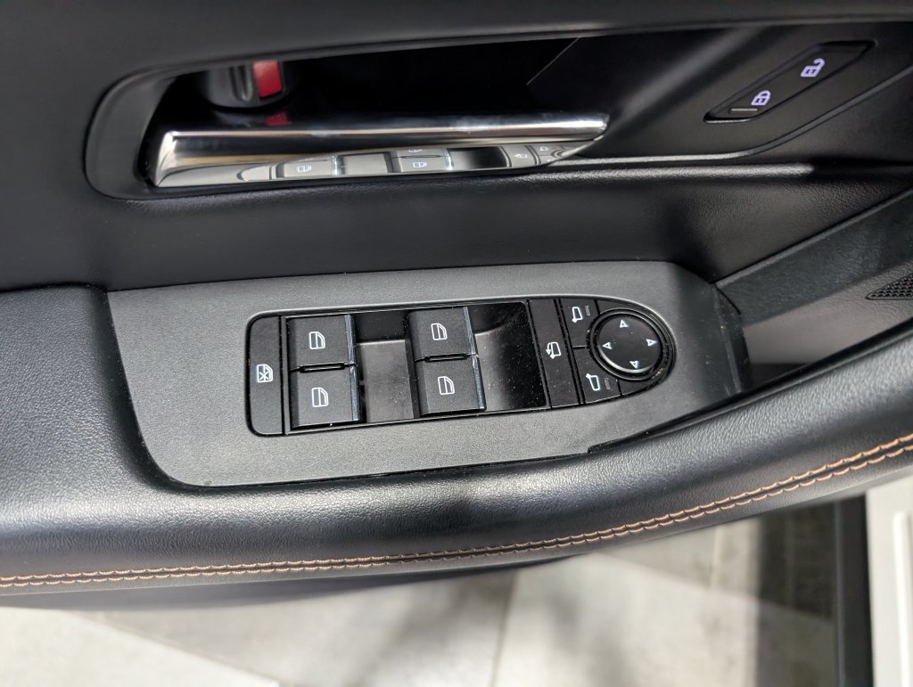 Used 2024 MAZDA CX-90 Plug-In Hybrid w/ Premium Plus AWD/4WD image 15