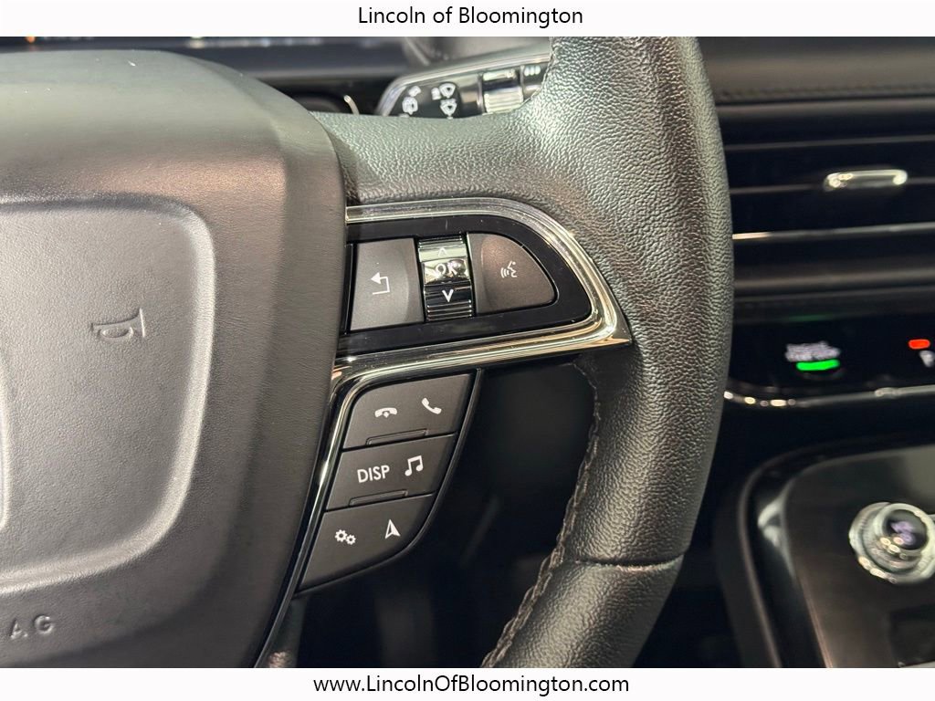 Used 2023 Lincoln Nautilus AWD w/ Premium Package image 27