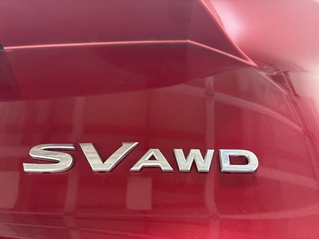 Used 2023 Nissan Rogue SV image 29