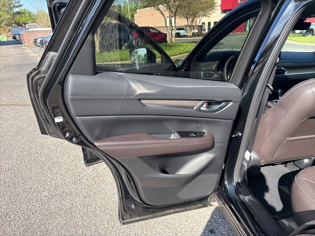 Used 2025 MAZDA CX-5 Signature image 13