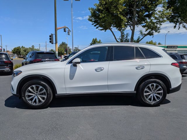 Certified 2026 Mercedes-Benz GLC 300 4MATIC image 9