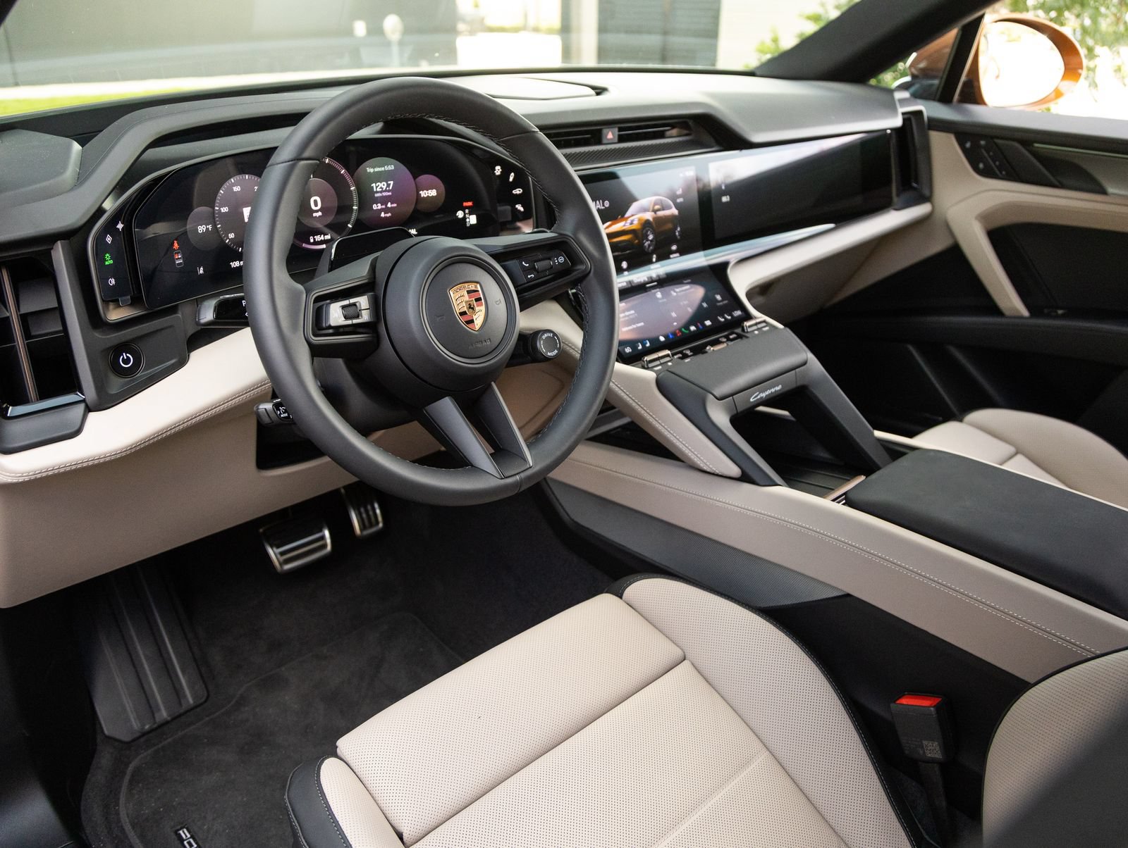 New 2026 Porsche Cayenne Electric AWD/4WD image 3