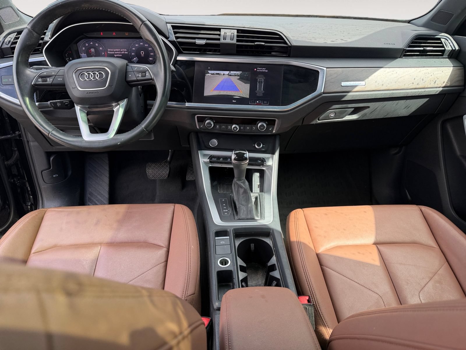 Used 2020 Audi Q3 2.0T Premium Plus w/ Premium Plus Package AWD/4WD image 10