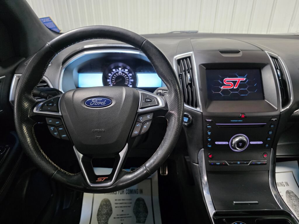 Used 2019 Ford Edge ST w/ Convenience Package AWD/4WD image 8