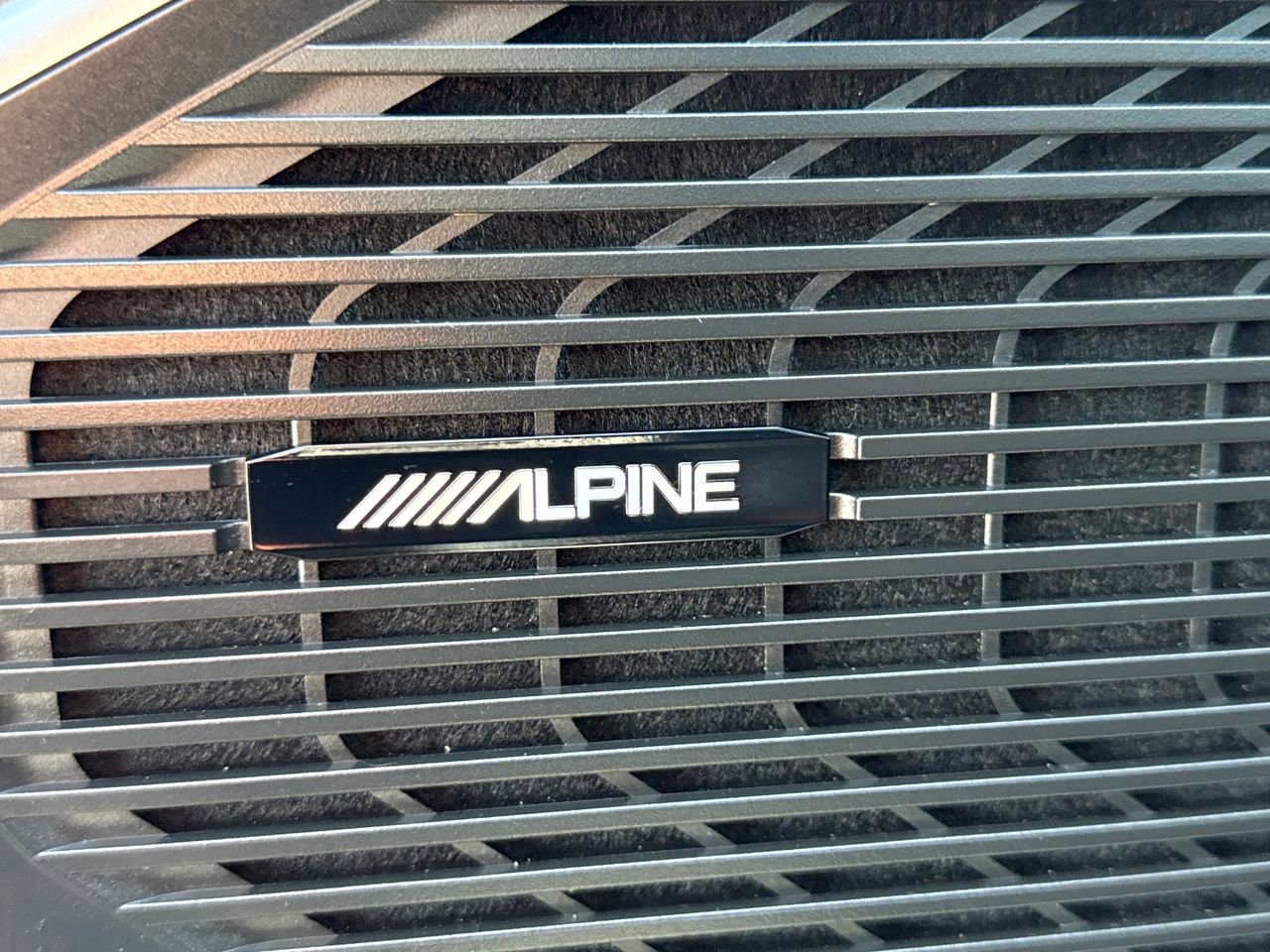 Used 2024 Jeep Wagoneer Series II AWD/4WD image 19