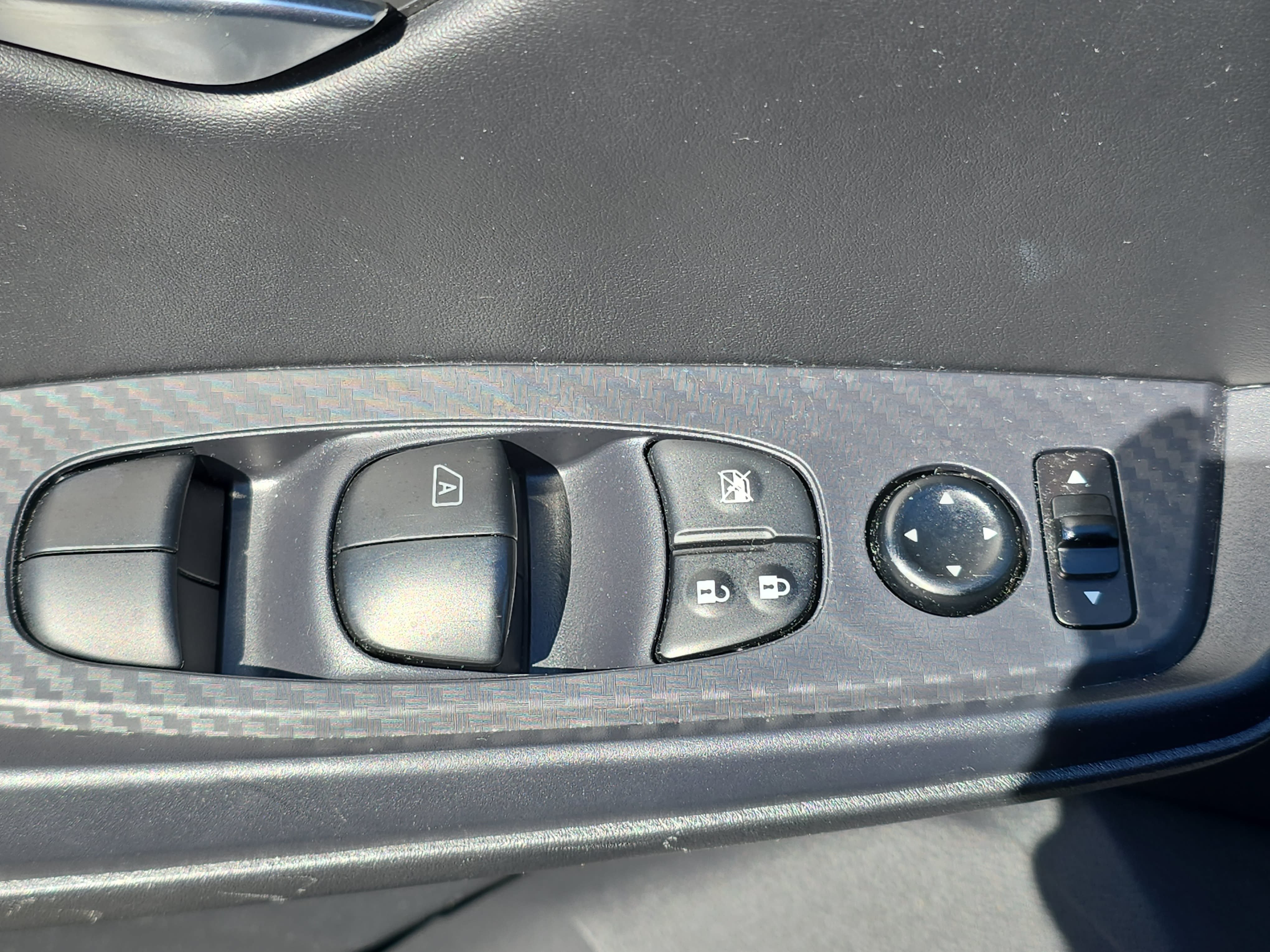 Certified 2024 Nissan Sentra SV FWD image 26