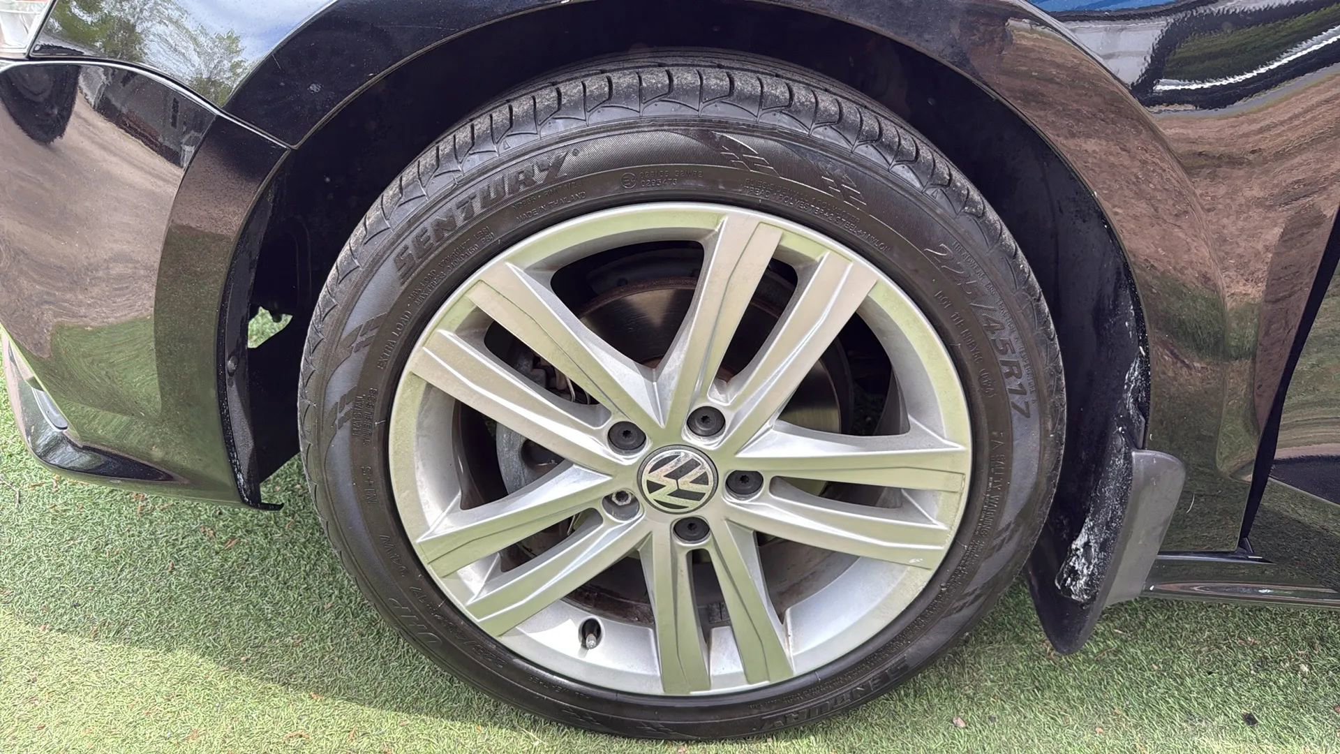 Used 2015 Volkswagen Jetta SEL image 42