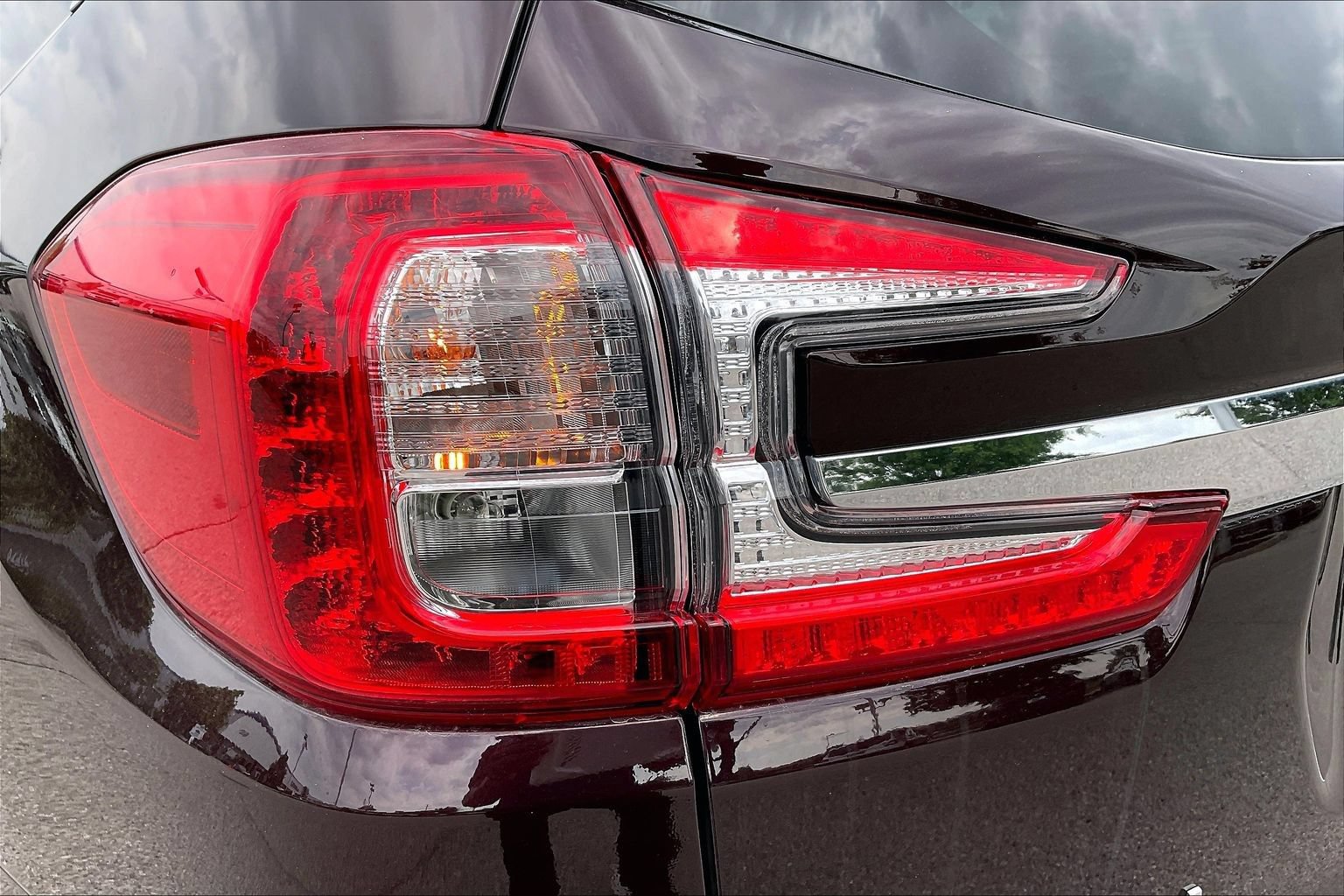 Certified 2023 Subaru Ascent Touring w/ Popular Package #2A AWD/4WD image 32