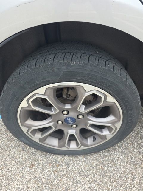 Used 2019 Ford EcoSport Titanium w/ Interior Protection Package AWD/4WD image 11