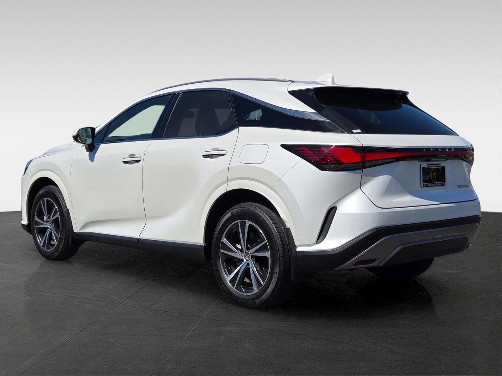 Used 2024 Lexus RX 350 Premium w/ Convenience Package FWD image 7