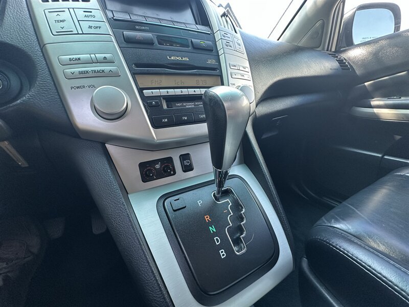 Used 2006 Lexus RX 400h AWD image 27