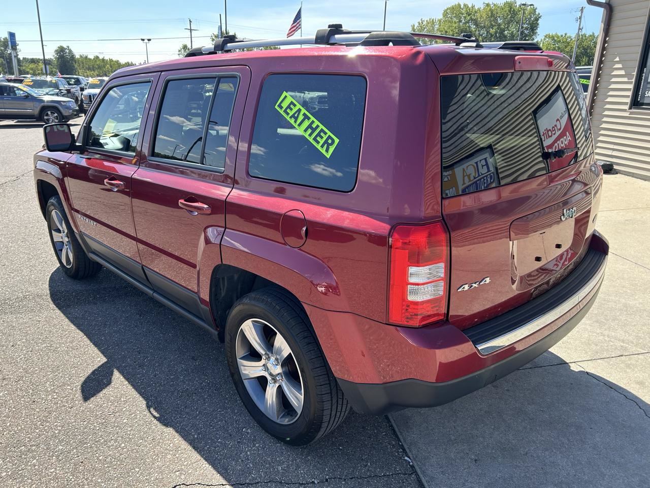 Used 2017 Jeep Patriot 4WD image 9