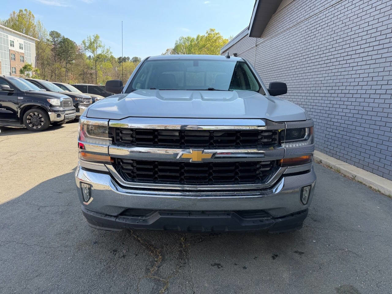Used 2016 Chevrolet Silverado 1500 LT w/ All Star Edition image 2