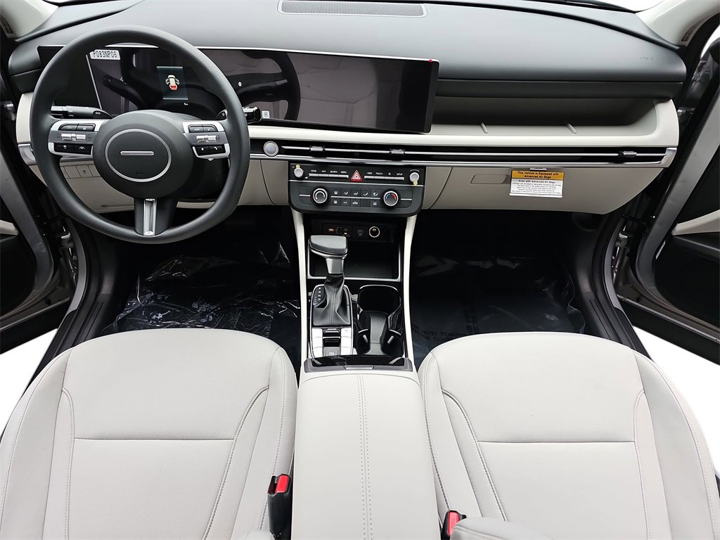 New 2026 Hyundai Tucson SE image 9